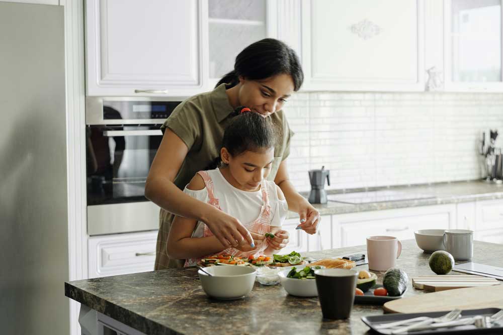 mother daughter intuitive eating